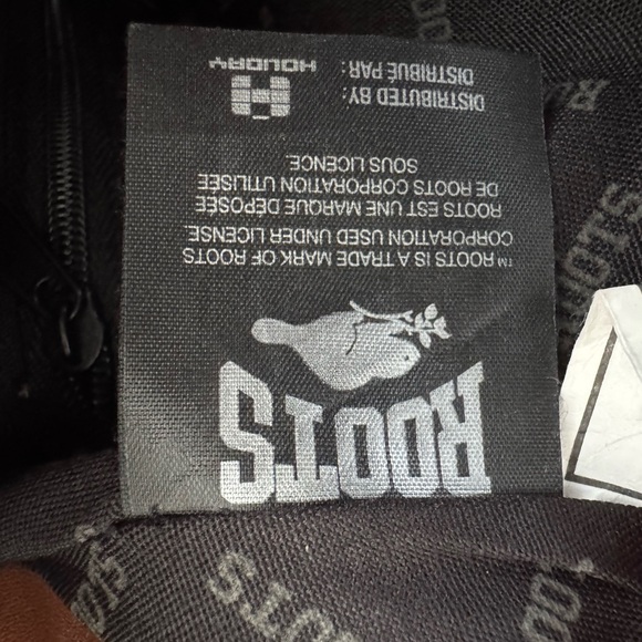 Roots Tan Leather Crossbody Bag - Picture 8 of 12